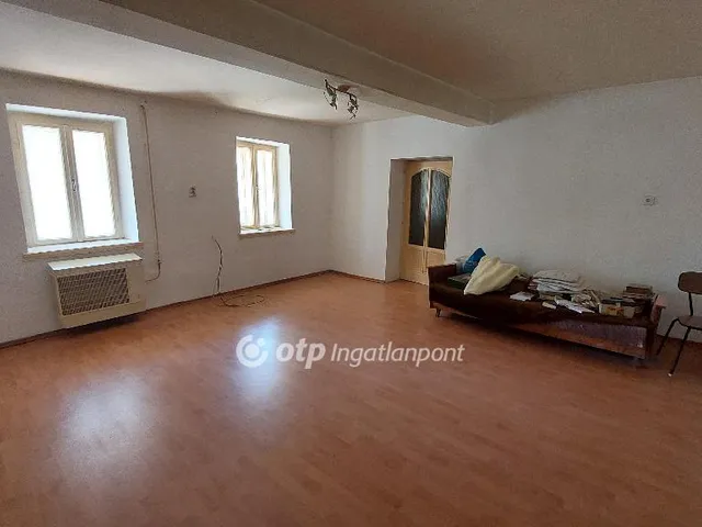 Eladó ház Kisújszállás 118 nm