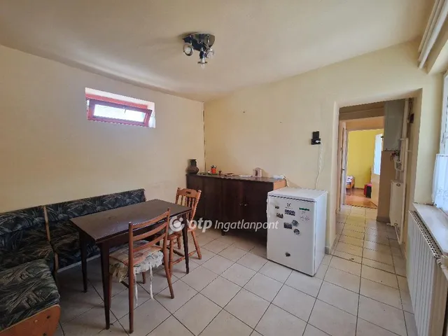 Eladó ház Karcag 84 nm