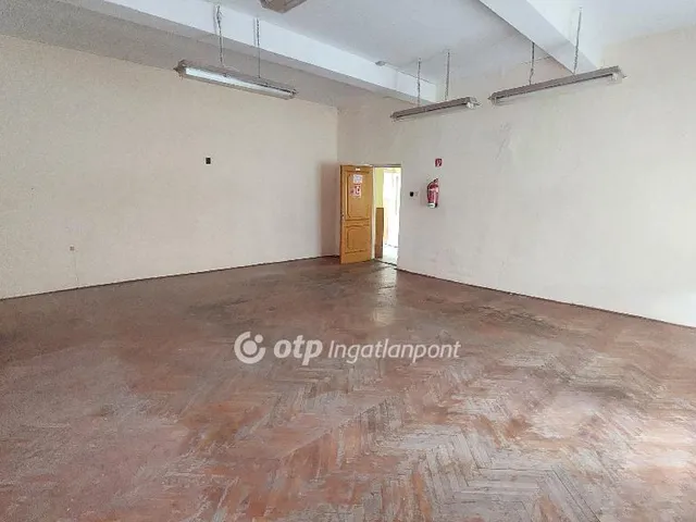 Eladó ház Kisújszállás 136 nm