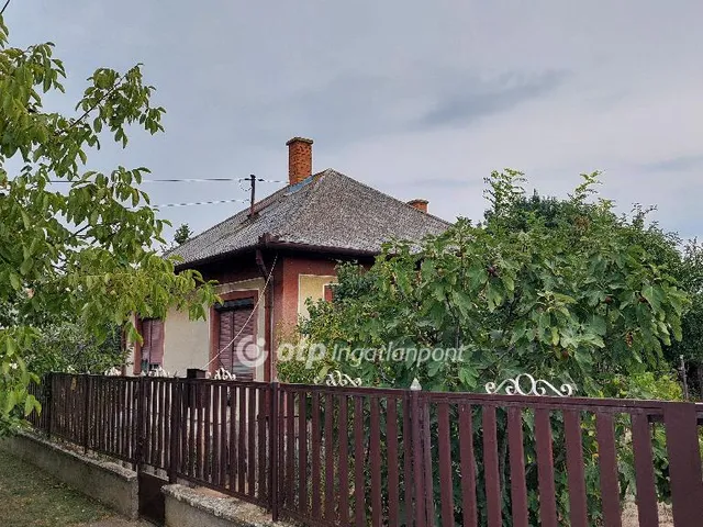 Eladó ház Kisújszállás 67 nm