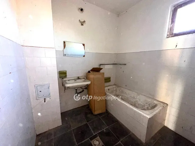 Eladó ház Cegléd 135 nm