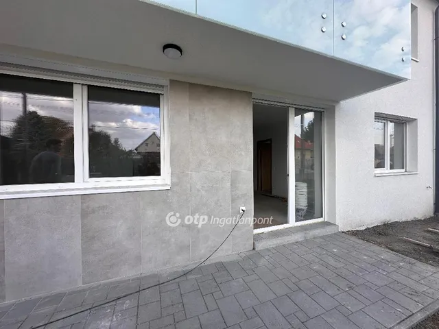 Eladó lakás Albertirsa 67 nm