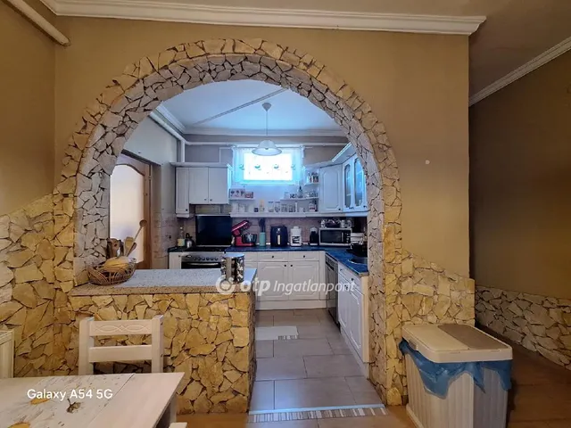 Eladó ház Telekgerendás 137 nm