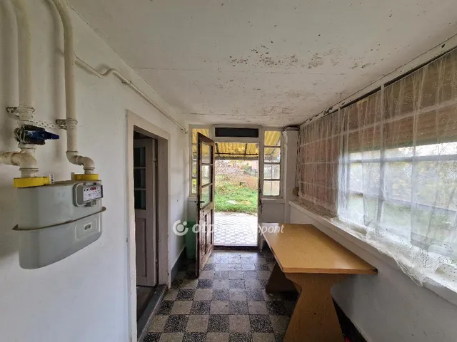 Eladó ház Abádszalók 45 nm