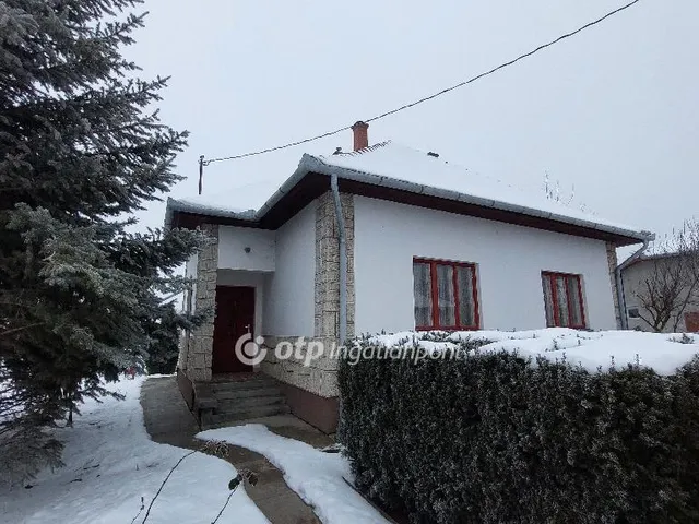 Eladó ház Dévaványa 65 nm
