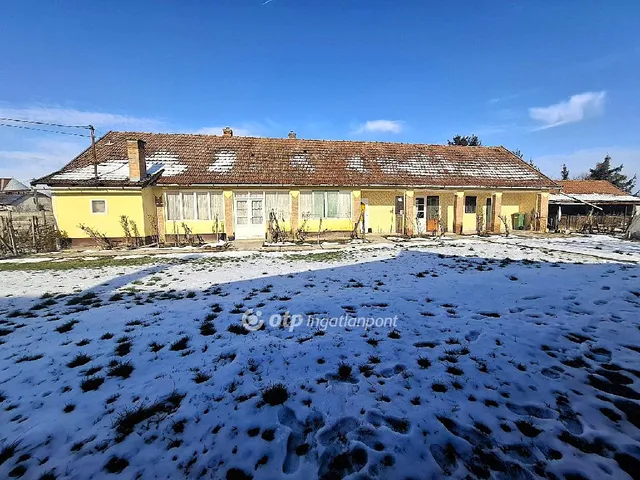 Eladó ház Doboz 126 nm