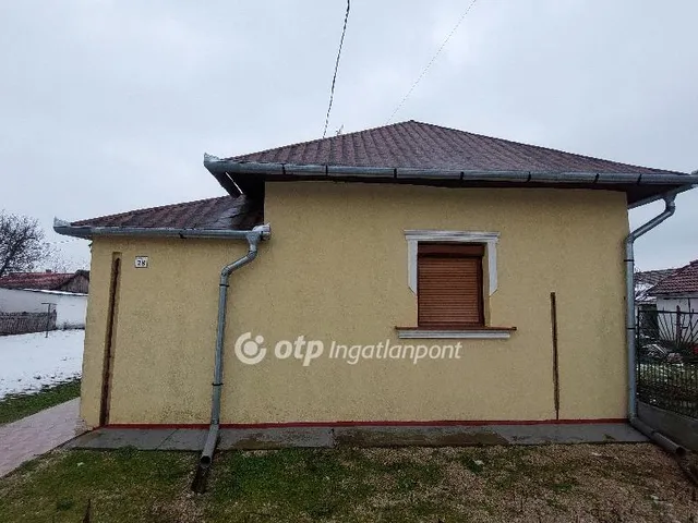 Eladó ház Berekfürdő 64 nm