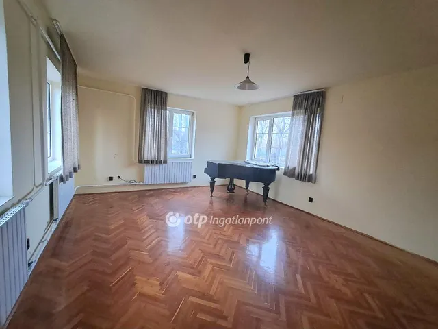 Eladó ház Kunhegyes 96 nm