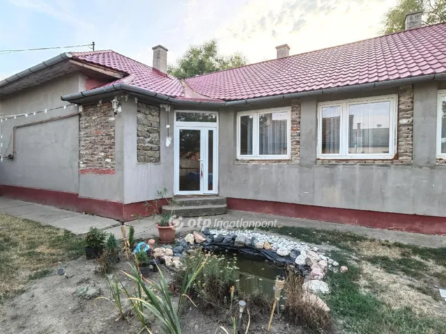 Eladó ház Karcag 126 nm