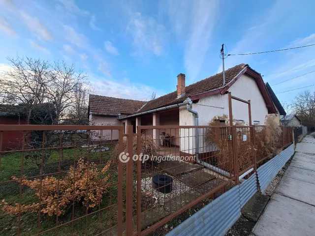Eladó ház Szeghalom 77 nm
