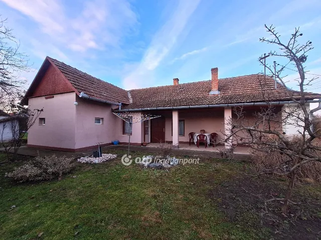 Eladó ház Szeghalom 77 nm