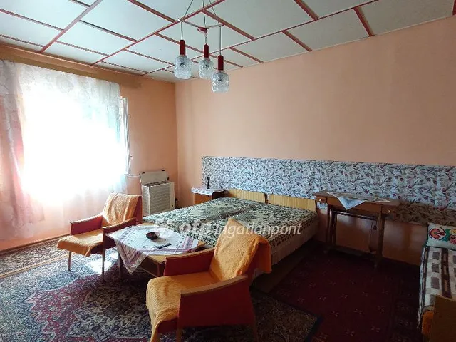 Eladó ház Kisújszállás 77 nm