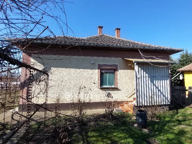 Eladó ház Dévaványa 64 nm