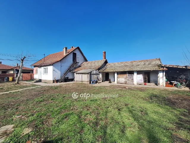 Eladó ház Füzesgyarmat 68 nm