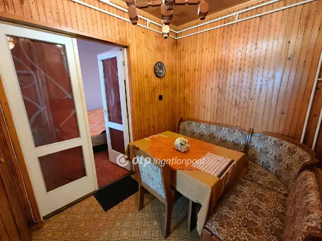 Eladó lakás Karcag 51 nm