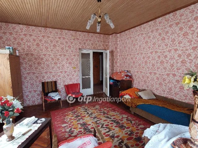 Eladó ház Kisújszállás 98 nm