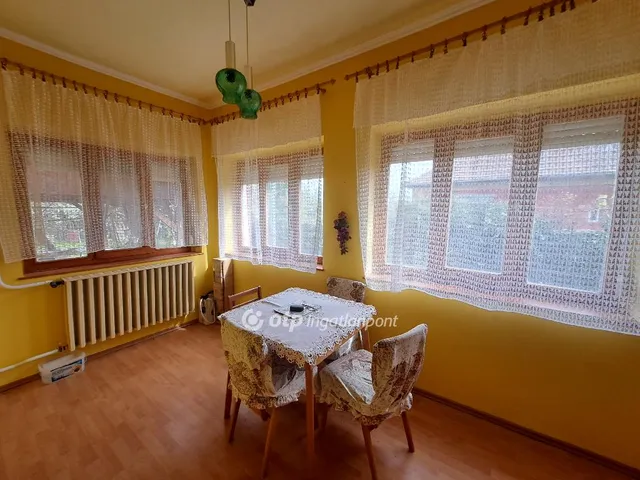 Eladó ház Kunmadaras 94 nm