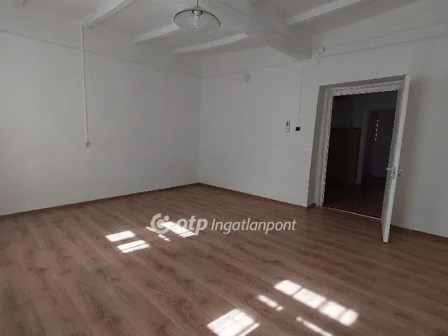 Eladó ház Kisújszállás 52 nm