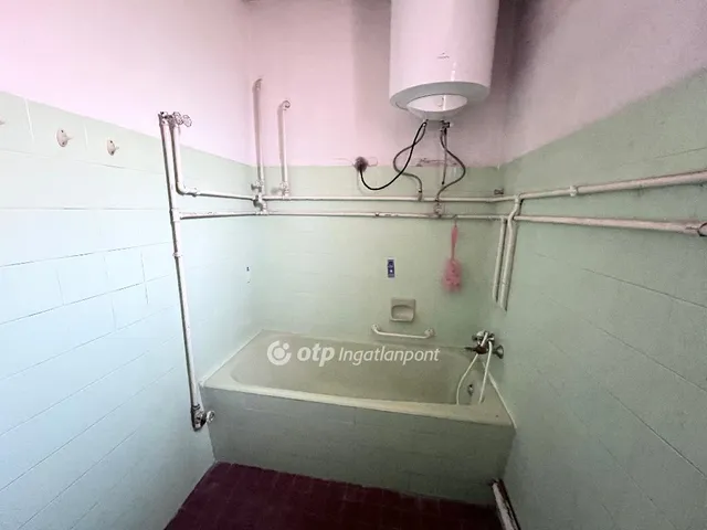 Eladó ház Kunhegyes 130 nm