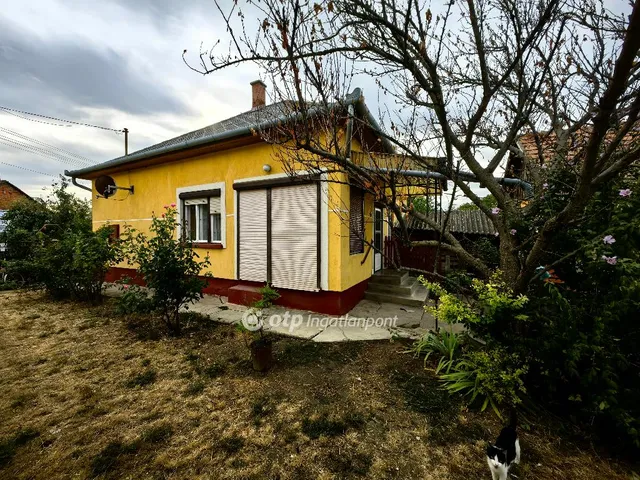 Eladó ház Túrkeve 62 nm