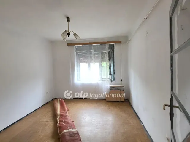 Eladó ház Kisújszállás 59 nm