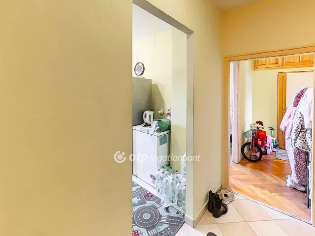 Eladó lakás Oroszlány 58 nm