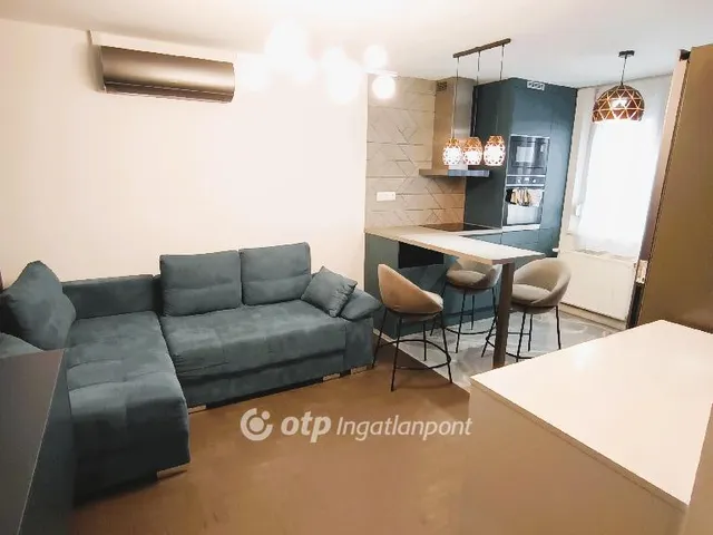 Eladó lakás Tatabánya, Újváros 54 nm