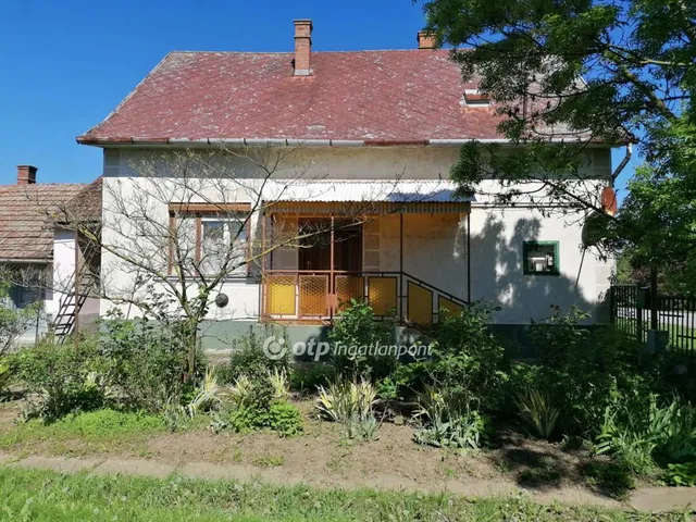 Eladó ház Nagyiván 72 nm