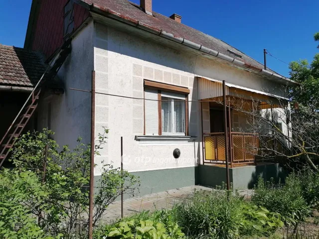 Eladó ház Nagyiván 72 nm