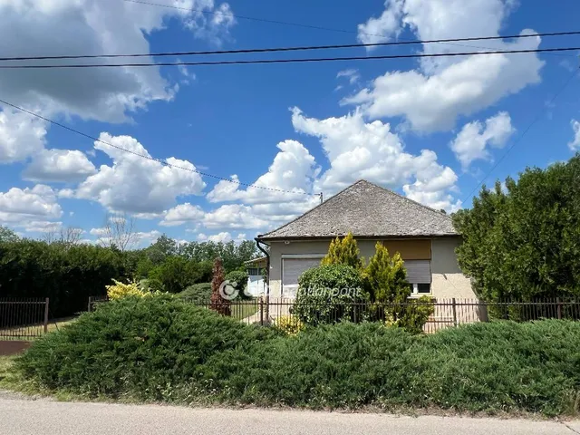 Eladó ház Újszilvás 55 nm