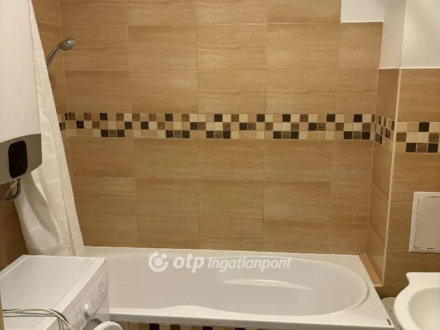 Kiadó lakás Szolnok, Belváros 61 nm