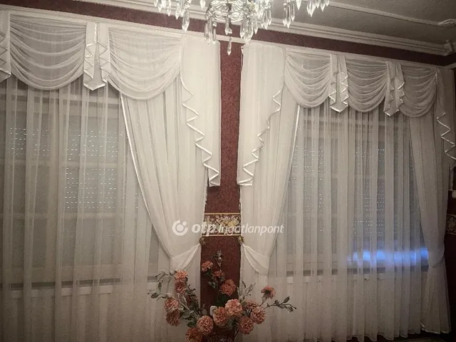 Eladó ház Abony 147 nm