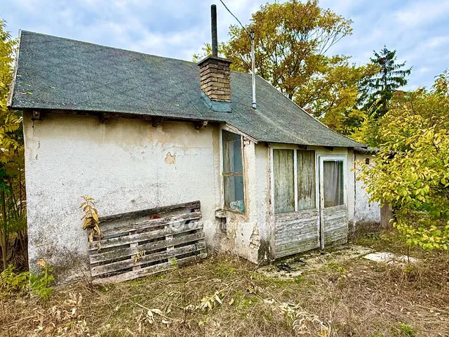 Eladó telek Cegléd 2723 nm