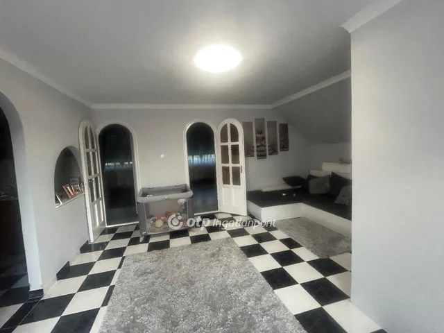 Eladó ház Abony 69 nm