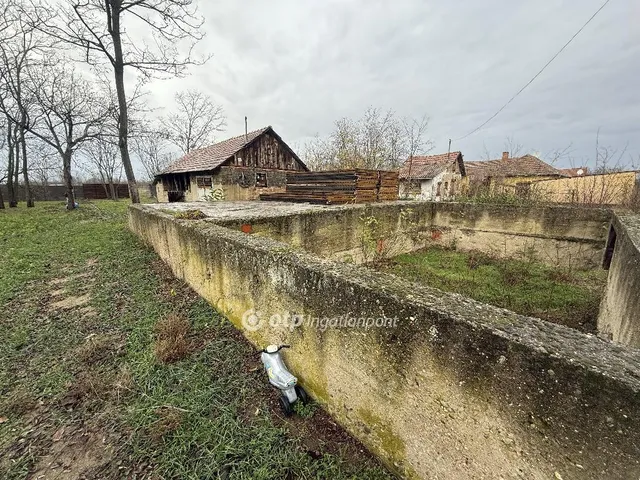 Eladó mezőgazdasági ingatlan Tiszakécske 62 nm