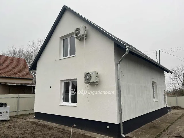 Eladó ház Farmos 100 nm