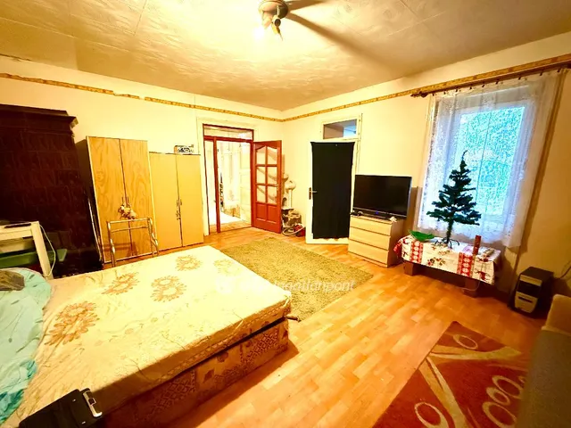 Eladó lakás Tápiószele 62 nm