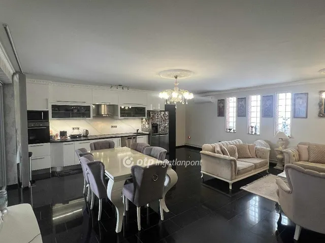 Eladó ház Tószeg 130 nm