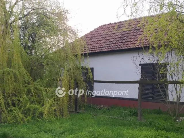 Eladó ház Tiszapüspöki 80 nm