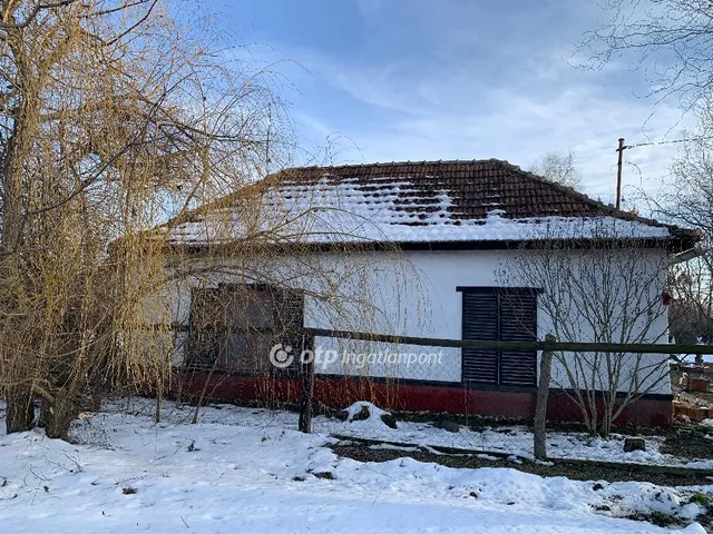 Eladó ház Tiszapüspöki 80 nm