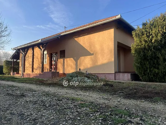 Eladó ház Tápiógyörgye 100 nm