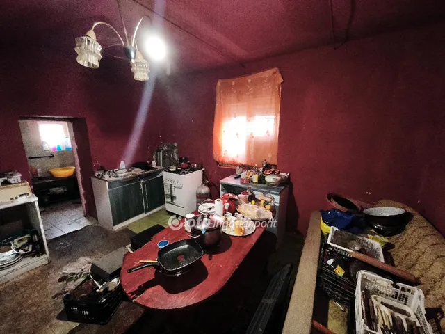 Eladó ház Tiszatenyő 70 nm