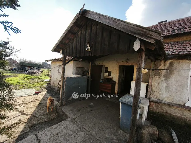 Eladó ház Tiszatenyő 70 nm