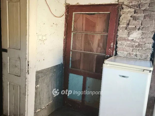 Eladó ház Tiszatenyő 70 nm