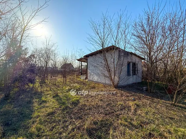 Eladó telek Kecskemét 1083 nm