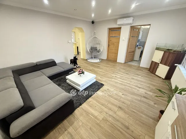 Eladó ház Tiszakécske, Tiszabög 119 nm