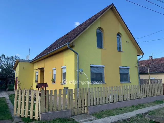 Eladó ház Zagyvarékas 125 nm