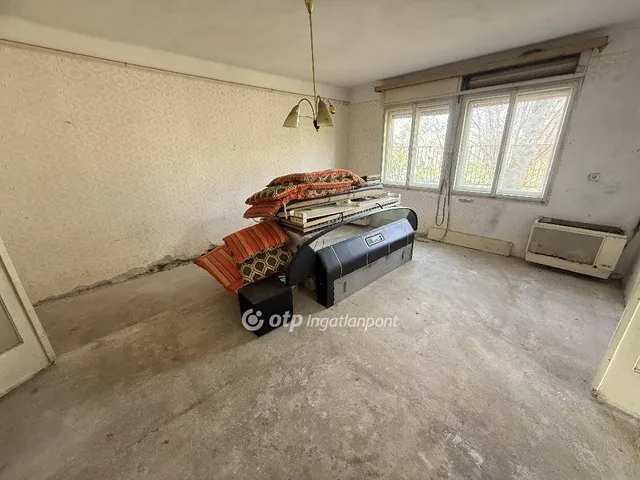 Eladó ház Tiszakécske, Kerekdomb 145 nm