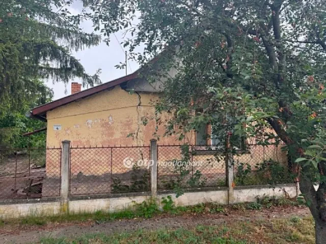 Eladó ház Tápiógyörgye 61 nm