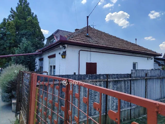 Eladó ház Szolnok 85 nm